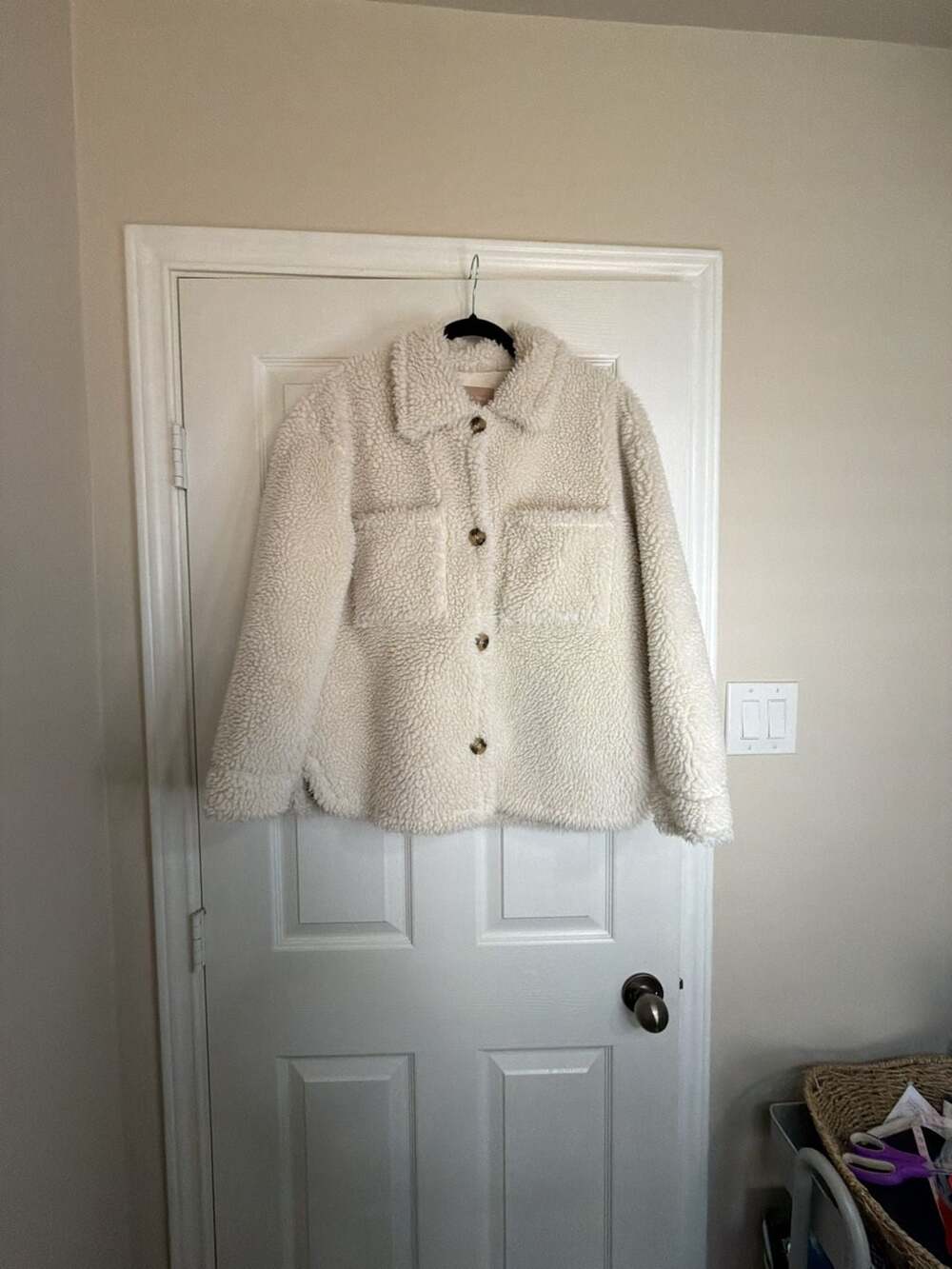 Love Tree Sherpa Jacket Size L White Button-Up Faux Shearling